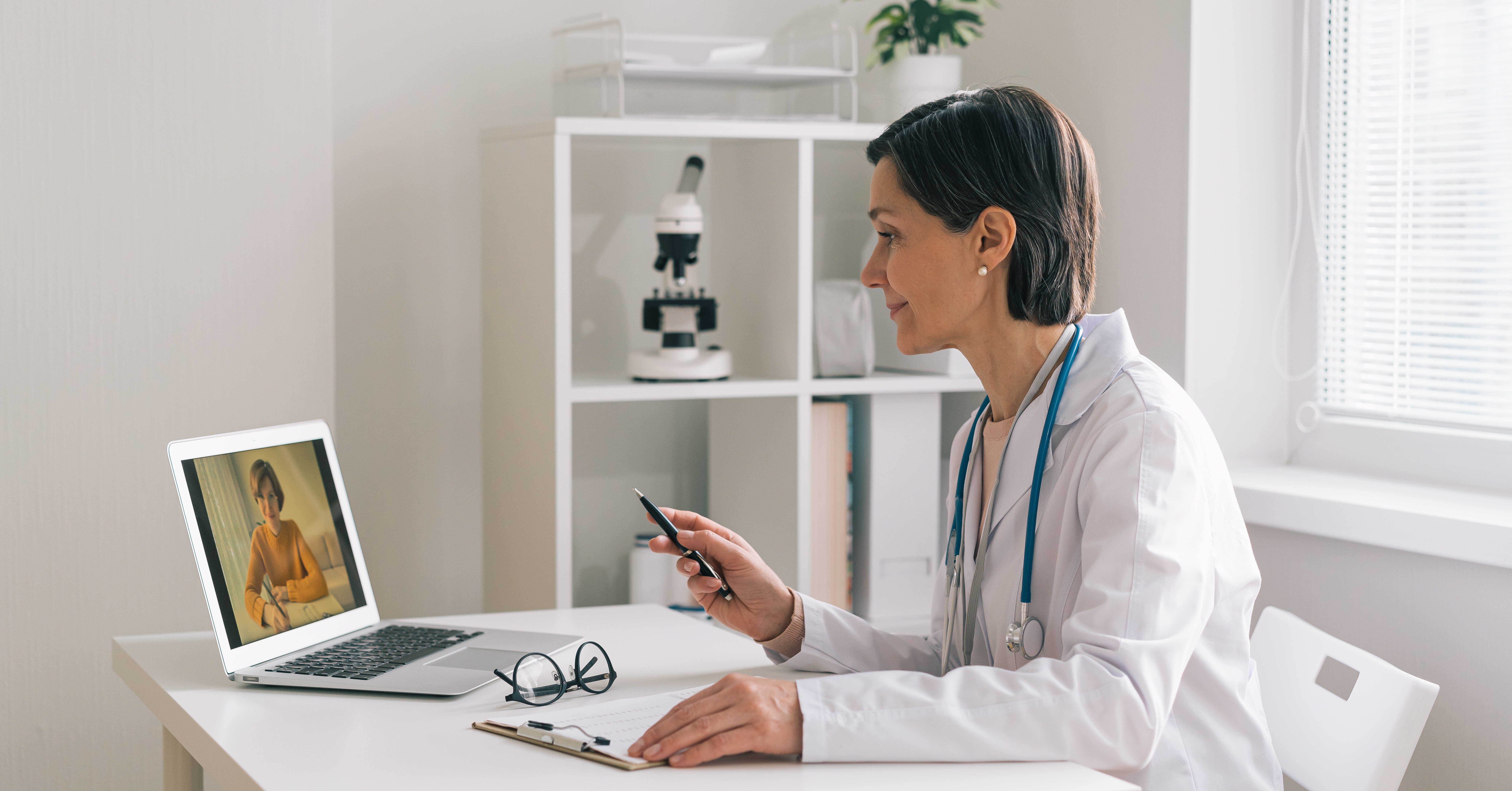 3 Telehealth Takeaways for Hospital Marketers